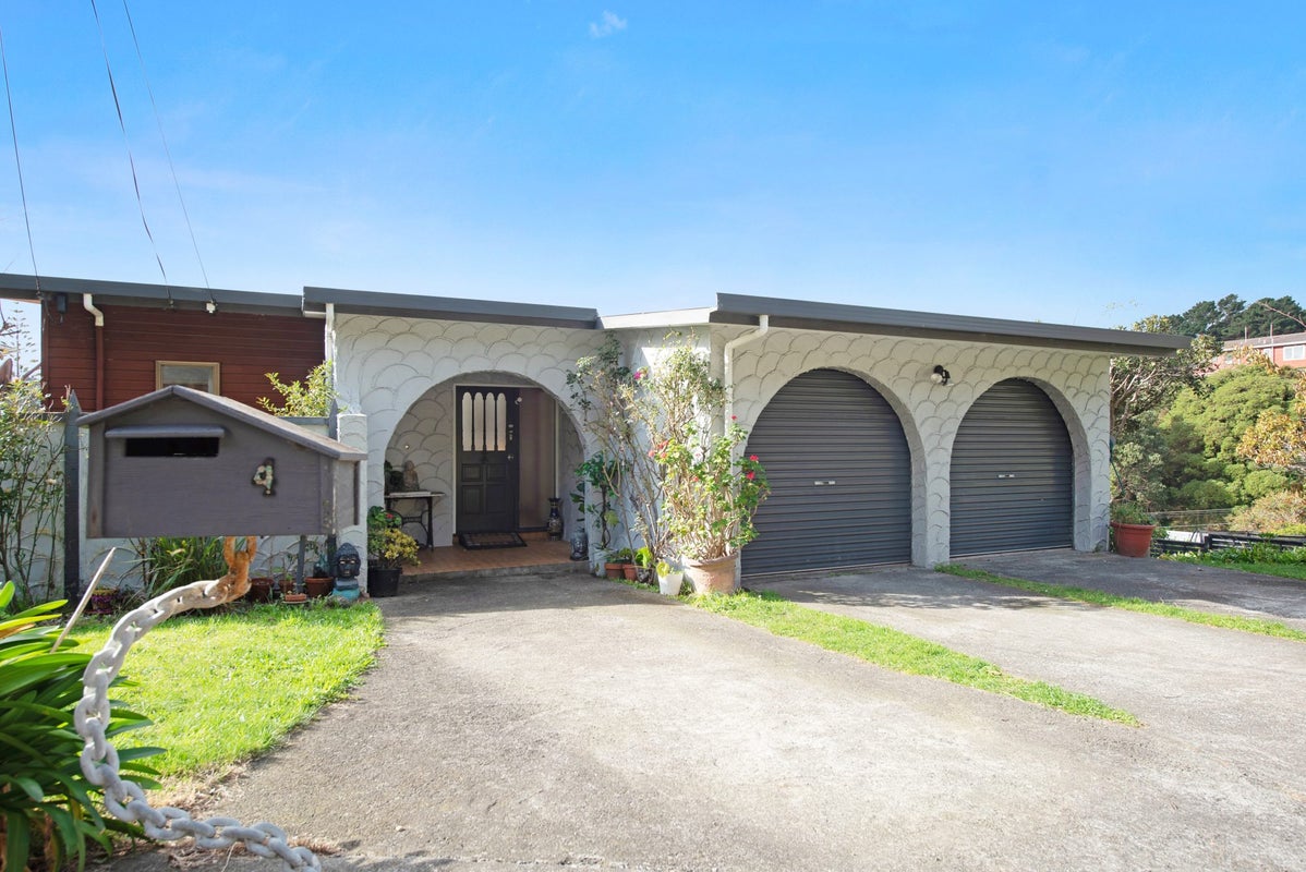 4 Wye Street, Island Bay, Wellington - Carousel 2