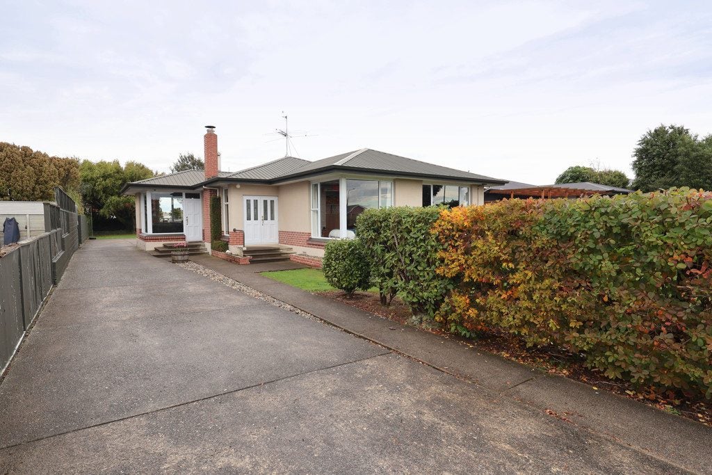211 St Andrew Street, Glengarry, Invercargill - Carousel 1