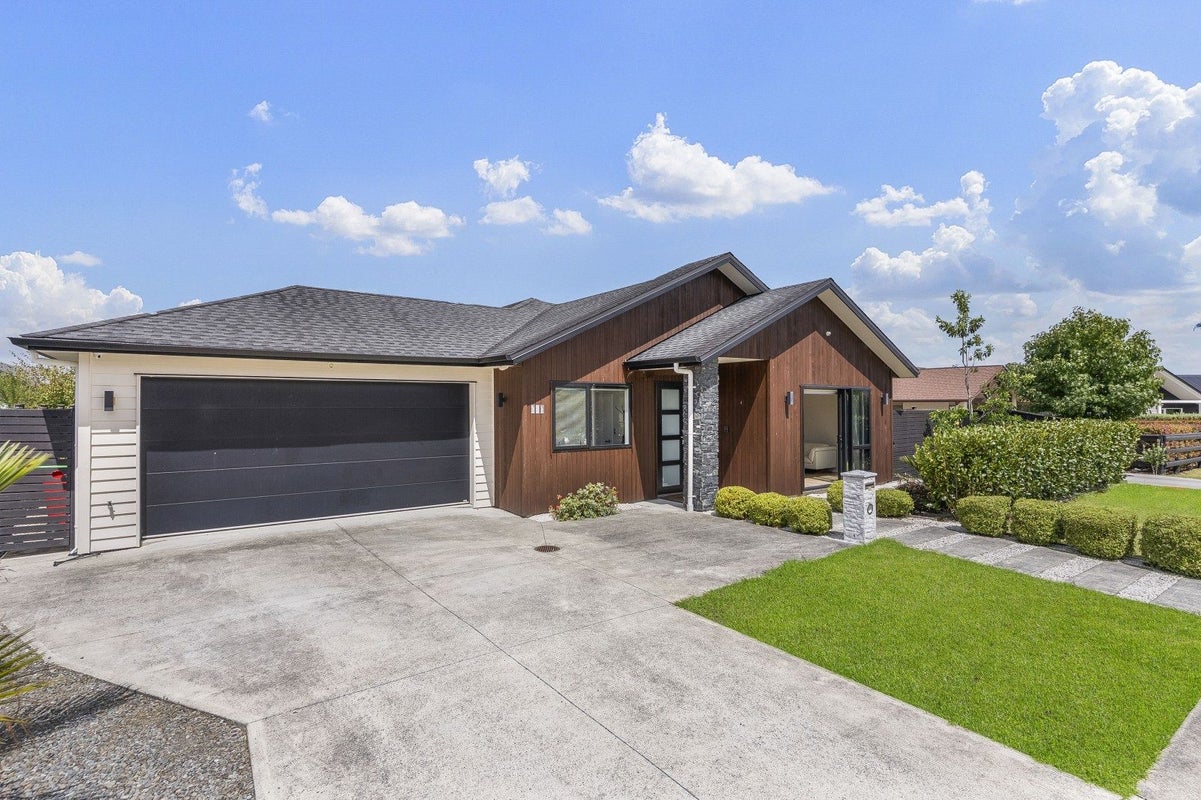 21B Robert Might Road, Kumeu - Carousel 2