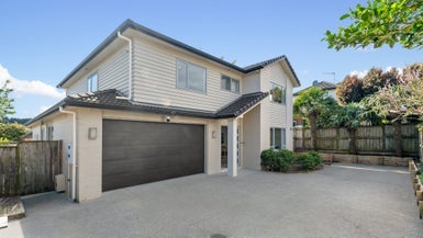 7 Andy Crescent, Flat Bush, Auckland - Carousel 1