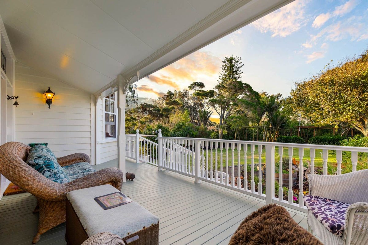 71 Hamilton Road, Waimauku, Waimauku - Carousel 2