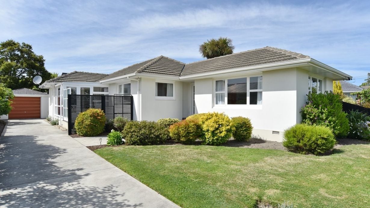8 Braithwaite Street, Ilam, Christchurch - Carousel 1