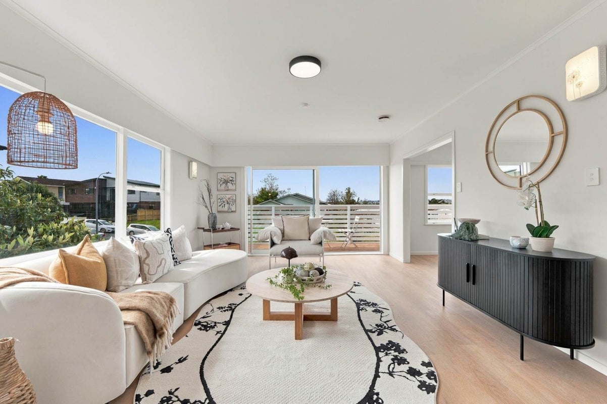1/46 La Trobe Street, Pakuranga Heights, Auckland - Carousel 2