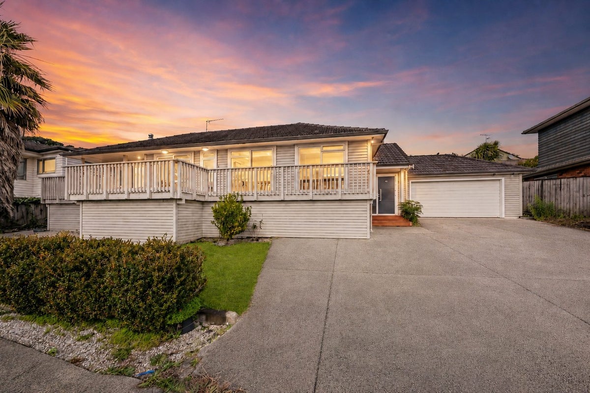 60 Blockhouse Bay Road, Avondale, Auckland - Carousel 1