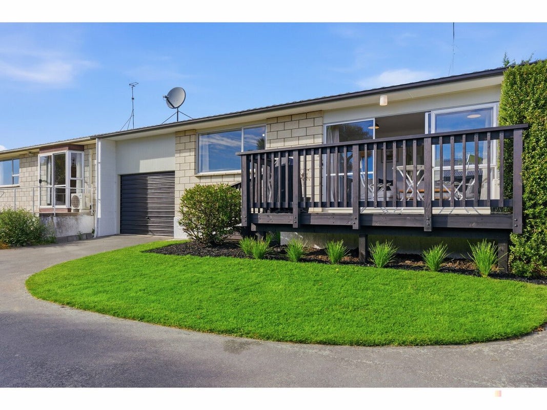 3/8 Campbell Street, Maori Hill, Timaru - Carousel 1