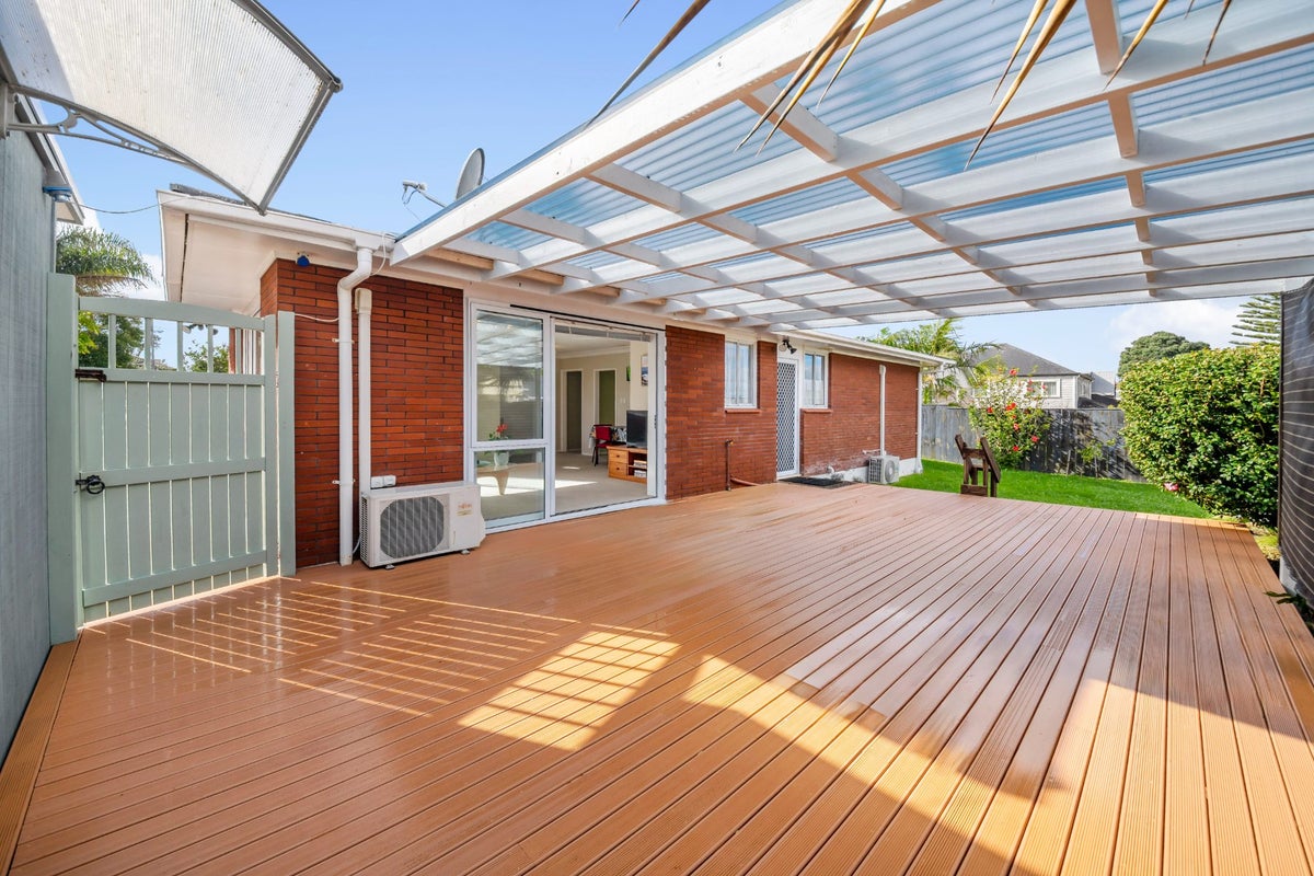 3/207 Mount Albert Road, Sandringham, Auckland - Carousel 1
