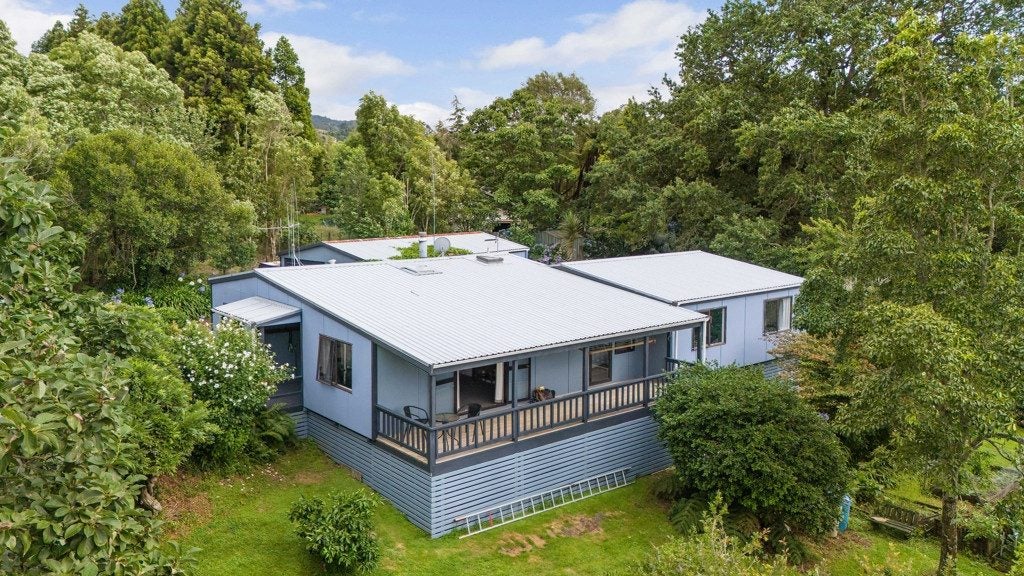 2 Poland Street, Waikino, Waihi - Carousel 1