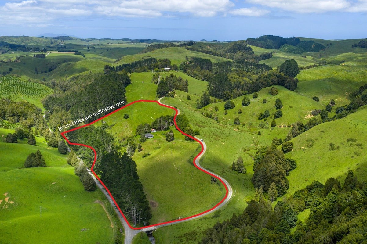27 Kerr Road, Glen Murray, Huntly - Carousel 1