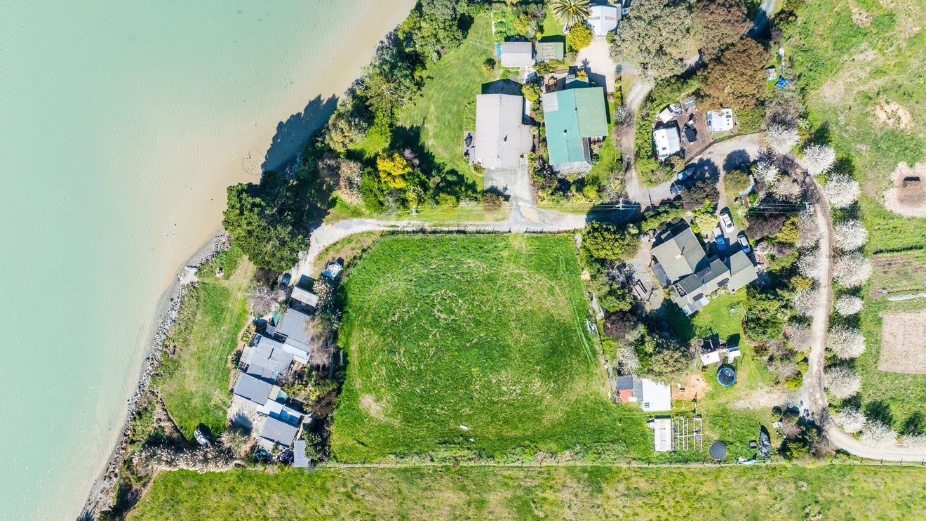 115 Barnett Avenue, Best Island, Richmond - Carousel 7