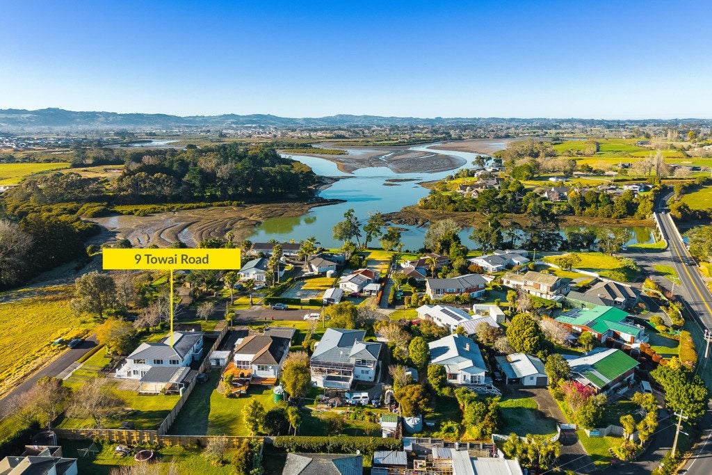 9 Towai Road, Karaka, Papakura - Carousel 30