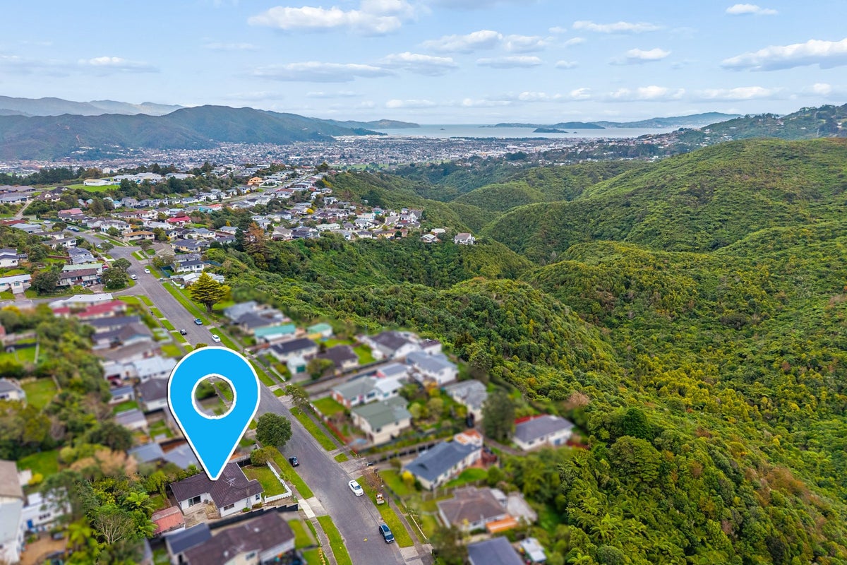 44 Waipounamu Drive, Kelson, Lower Hutt - Carousel 25