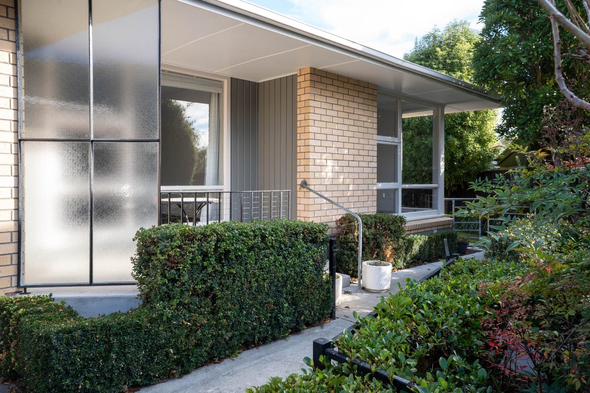 5B Wedgewood Avenue, Cashmere, Christchurch - Carousel 1