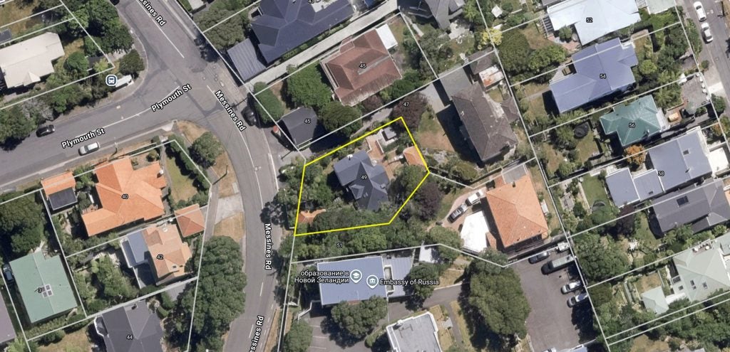 49 Messines Road, Karori, Wellington - Carousel 26