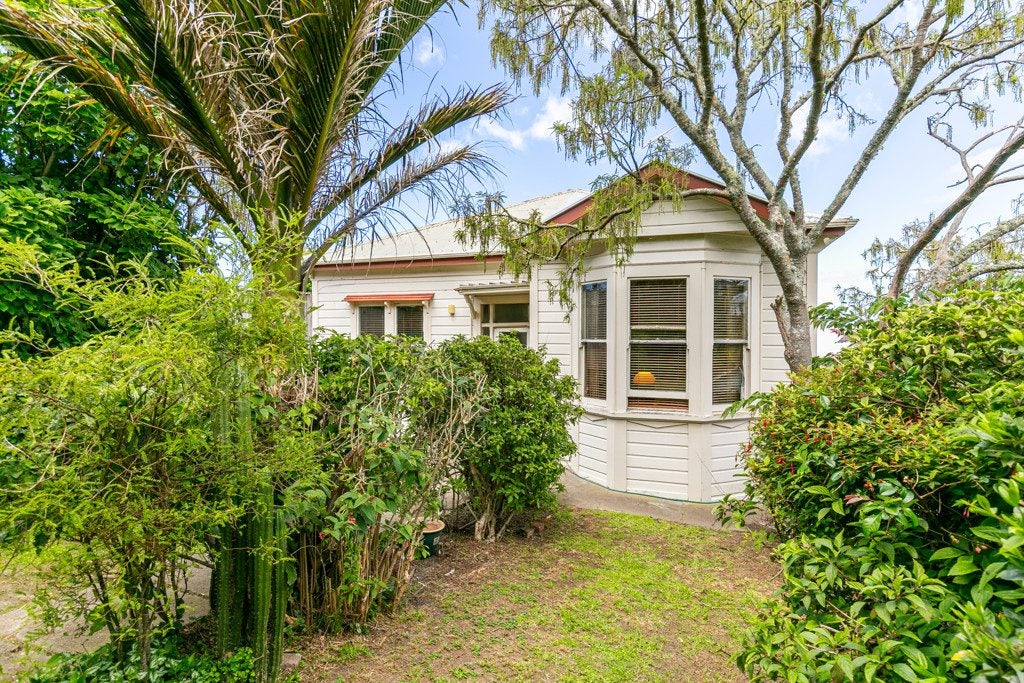 18 Kainui Road, Hataitai, Wellington - Carousel 2