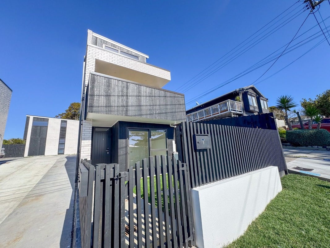 1/9 Utting Street, Birkdale, Auckland - Carousel 12
