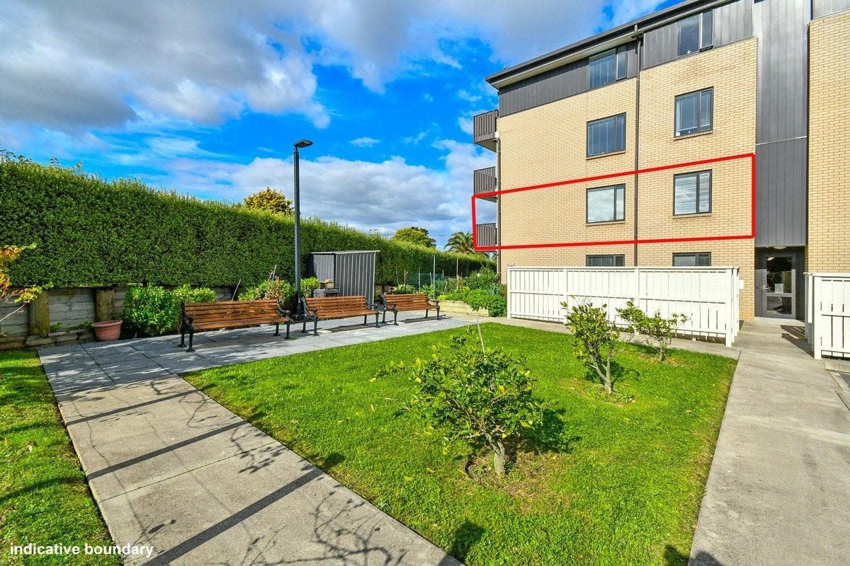 106/20A Alfriston Road, Manurewa East, Auckland - Carousel 1