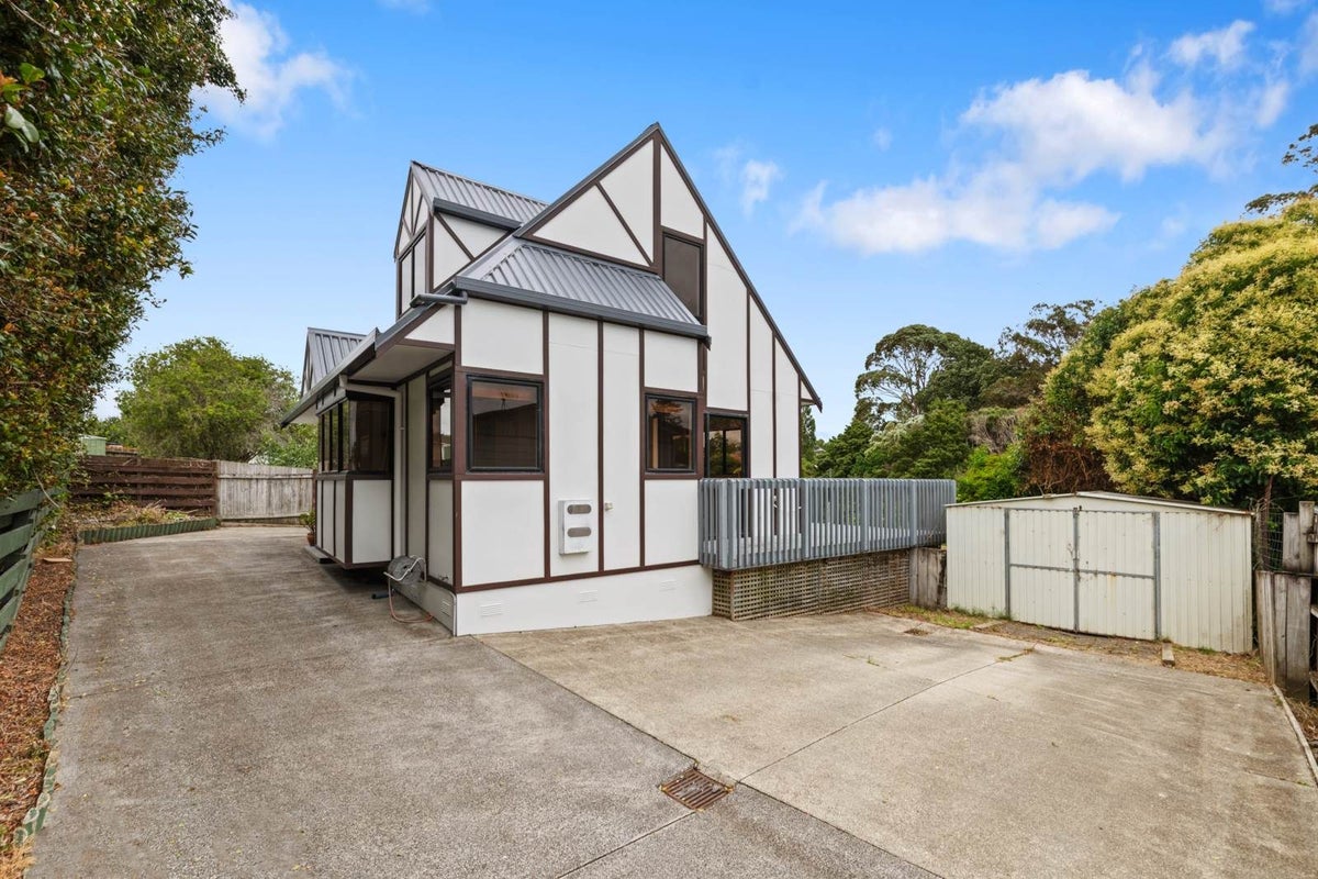 2/29 Marvon Downs Avenue, Pakuranga Heights, Auckland - Carousel 1