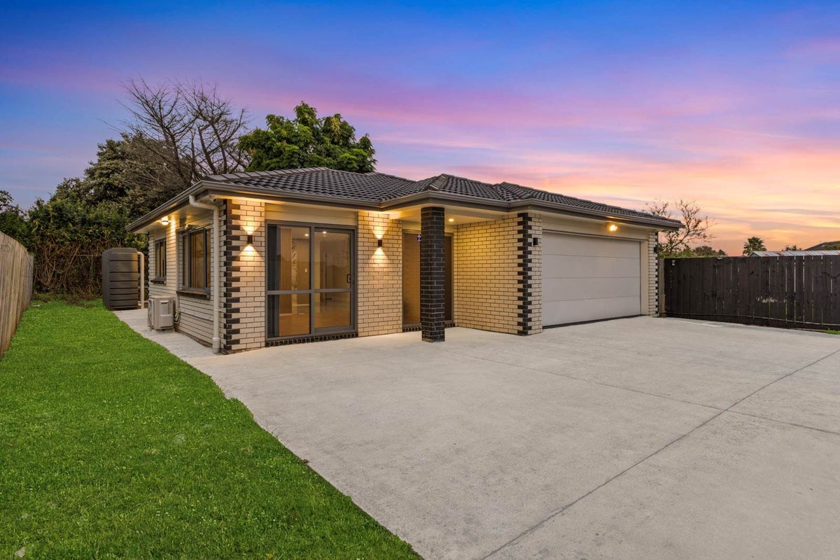 12A Landon Avenue, Mangere East, Auckland - Carousel 2