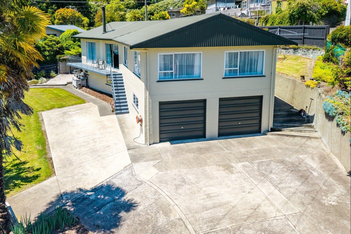 8 Scotia Street, Wakatu, Nelson - Carousel 1