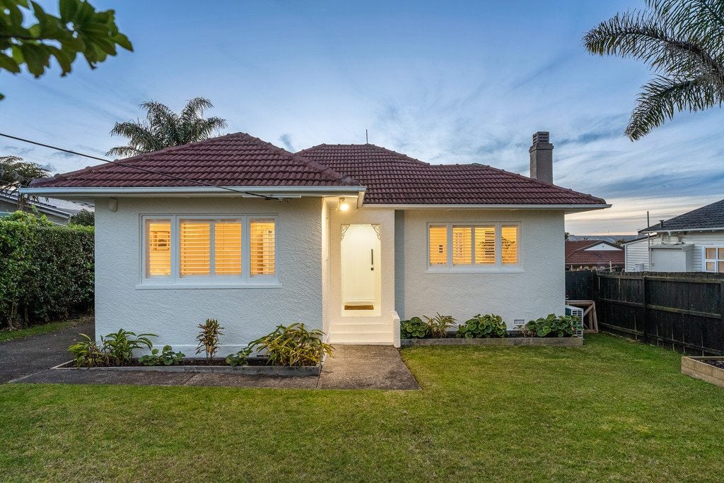 79 Astley Avenue, New Lynn, Auckland - Carousel 2