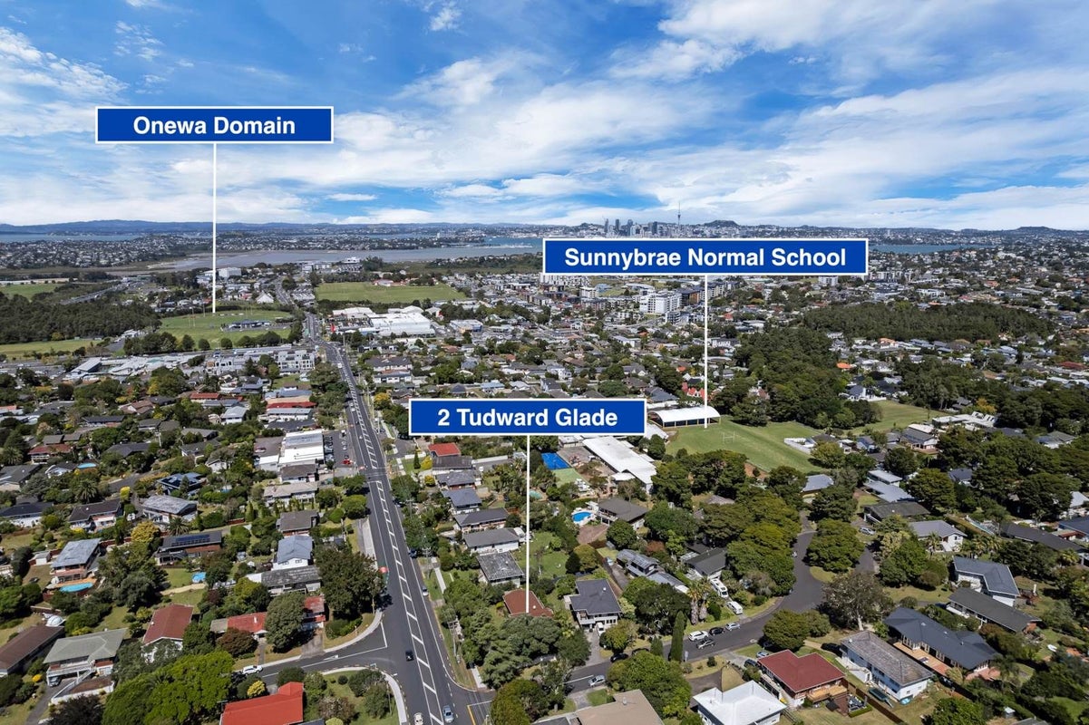 2 Tudward Glade, Hillcrest, Auckland - Carousel 27