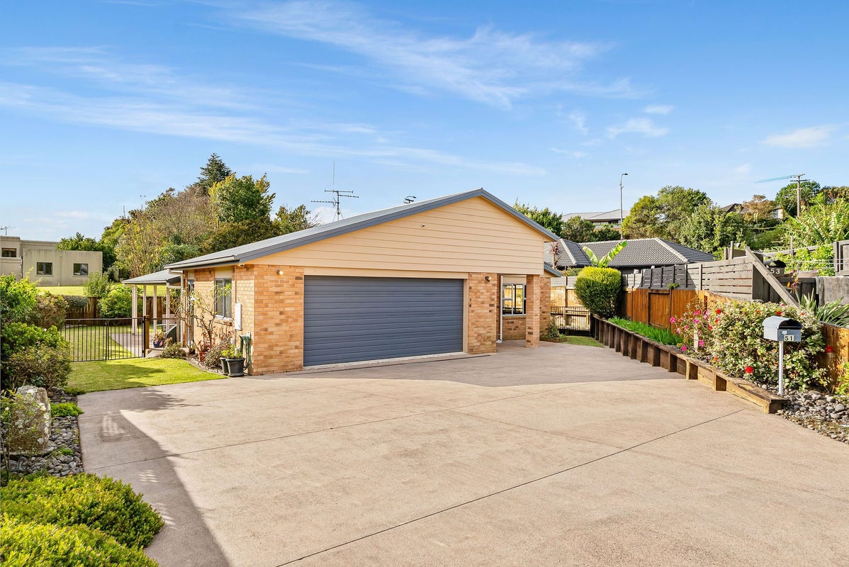 51 Discovery Avenue, Welcome Bay, Tauranga - Carousel 1