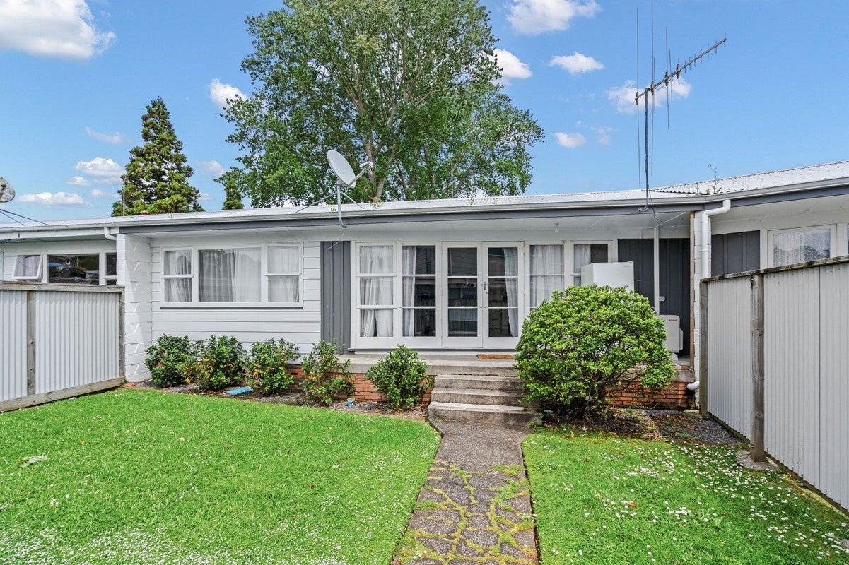 2/11 Matipo Place, Woodhill, Whangarei - Carousel 1