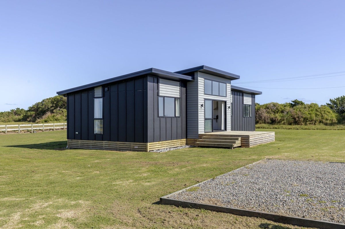 387 Tipoka Road, Opunake - Carousel 2