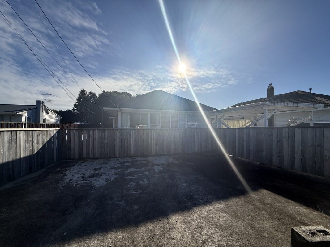 1009 High Street, Avalon, Lower Hutt - Carousel 9