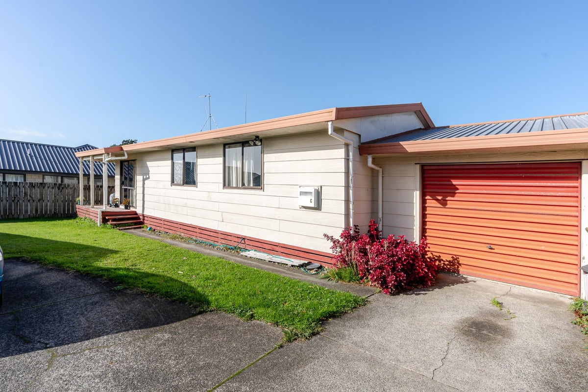32C Boundary Road, Claudelands, Hamilton - Carousel 1