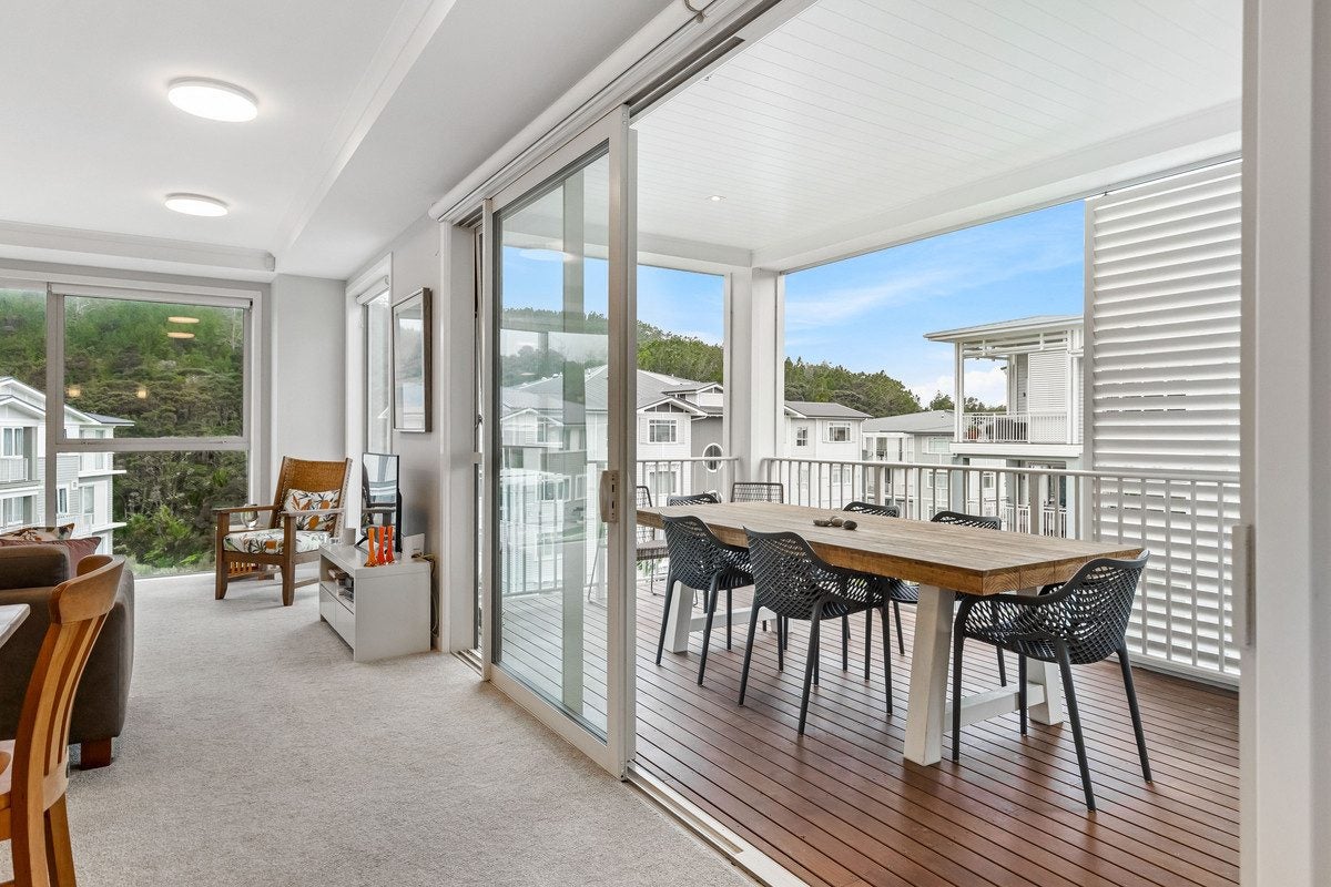 91 Panorama Heights, Orewa, Orewa - Carousel 1