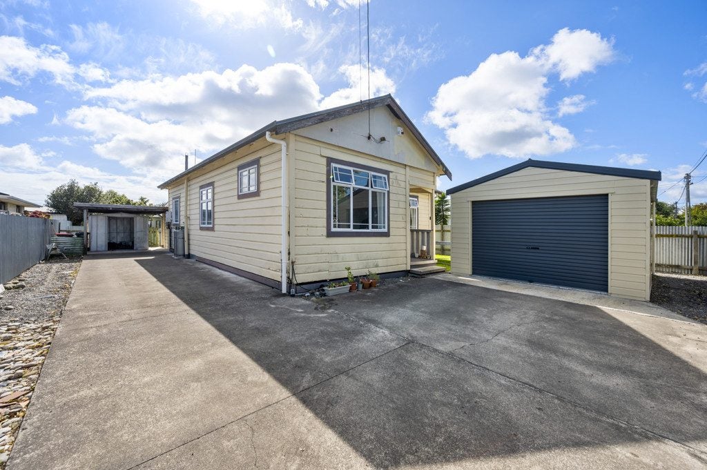 813 Oliphant Road, Raureka, Hastings - Carousel 2