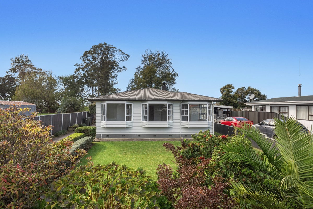 41 College Road, Edgecumbe, Edgecumbe - Carousel 17