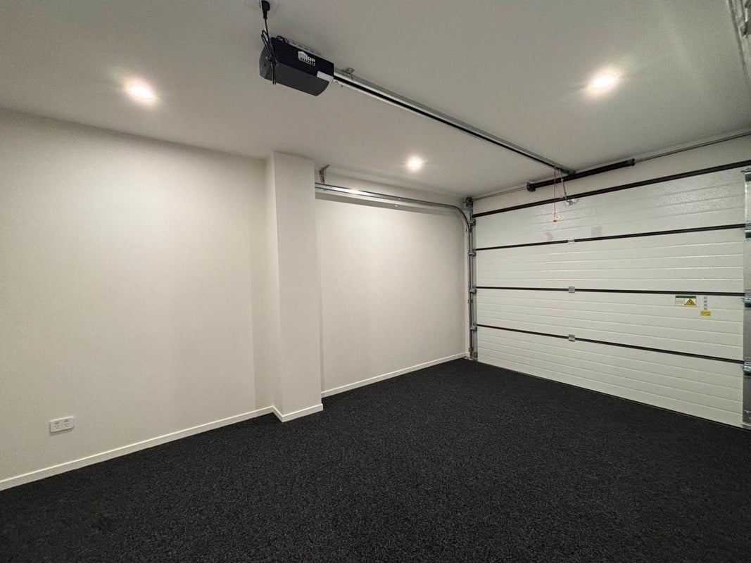 5A Glenshee Place, Highland Park, Auckland - Carousel 14
