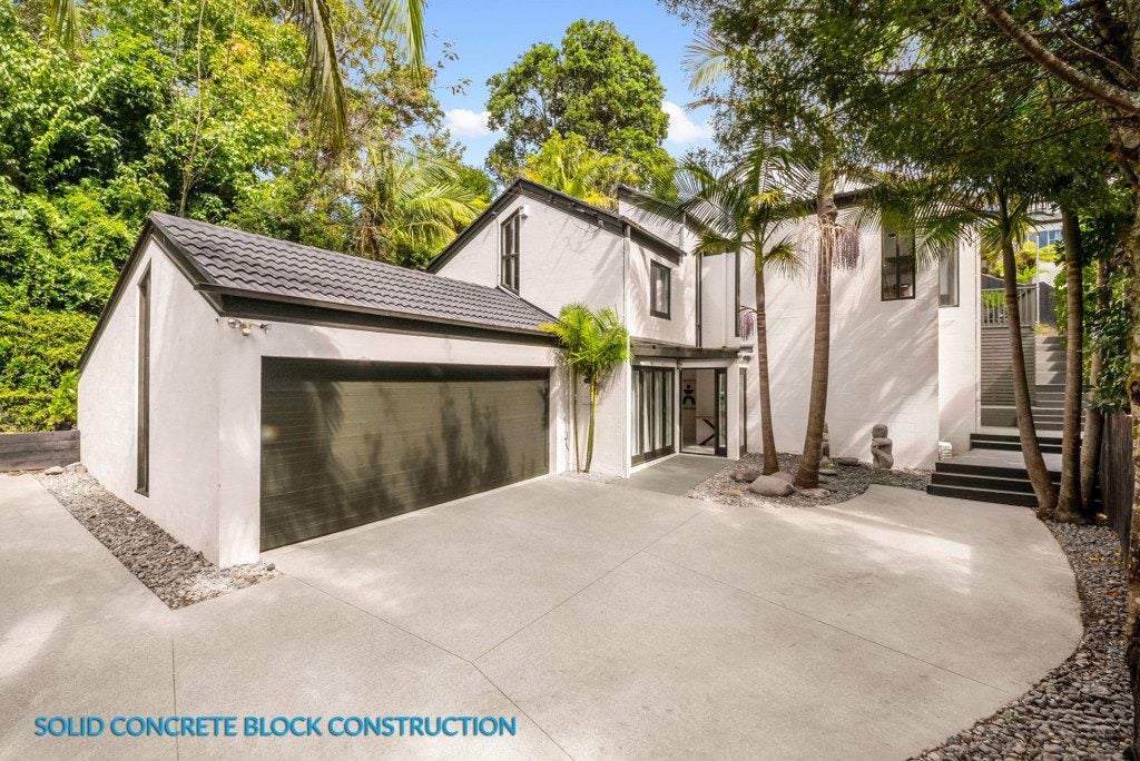 26 Braemar Road, Castor Bay, Auckland - Carousel 1