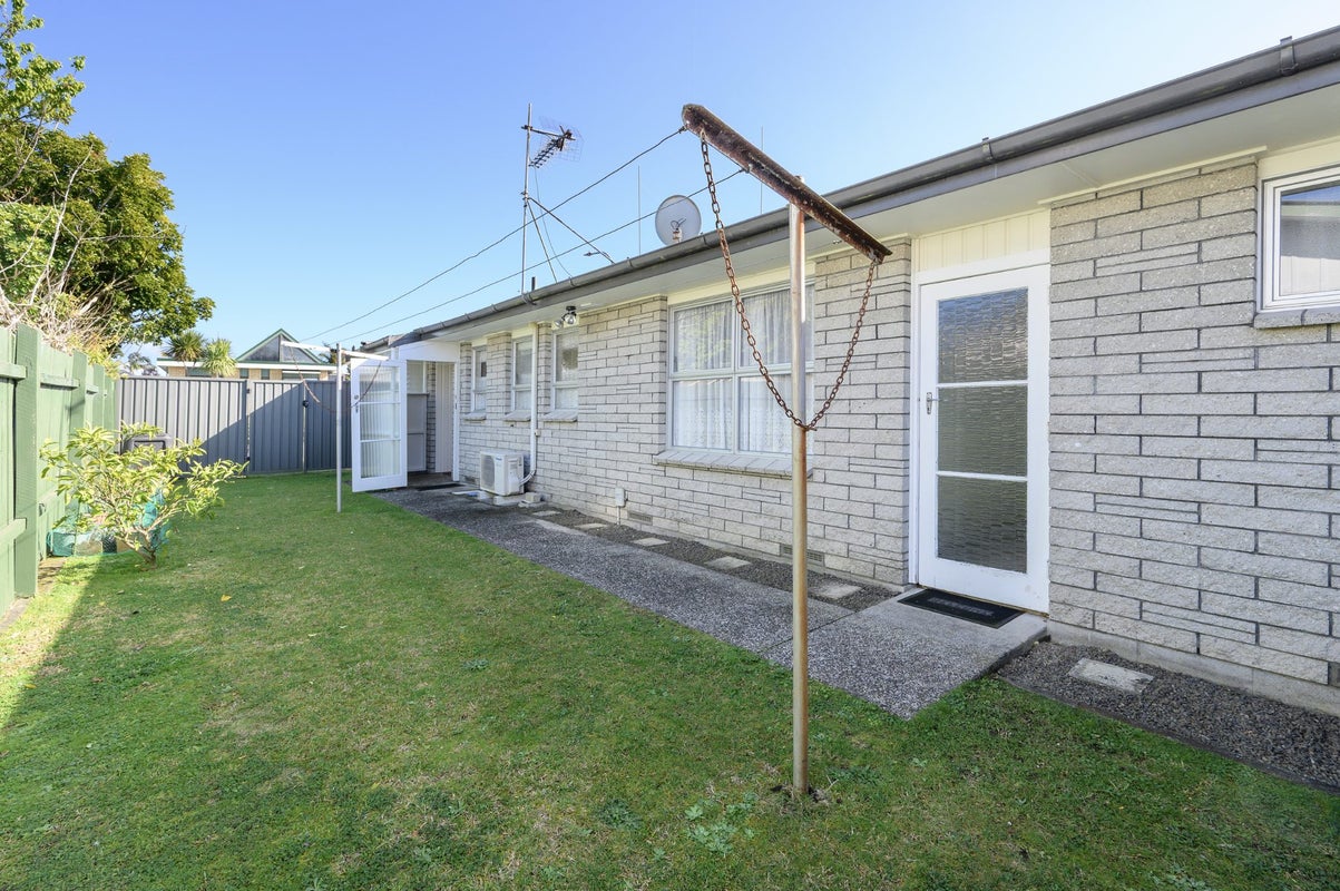 2A Tarata Street, Matua, Tauranga - Carousel 17