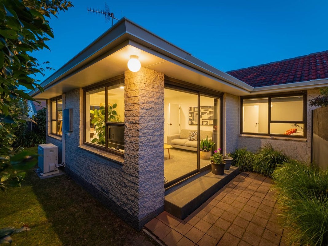 13A Anaru Street, Raumati Beach, Paraparaumu - Carousel 2
