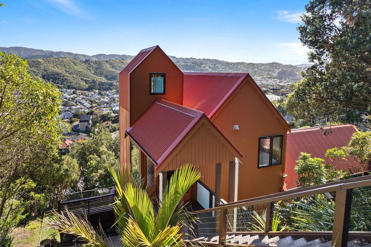 24 Arun Crescent, Southgate, Wellington - Carousel 1