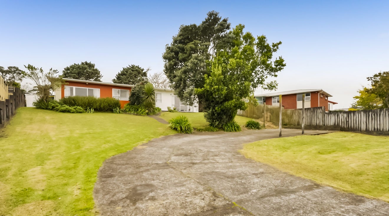 7 Protea Place, Bell Block, New Plymouth - Carousel 1