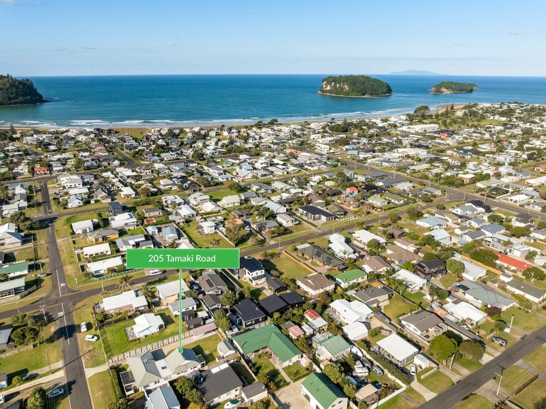 205 Tamaki Road, Whangamata, Whangamata - Carousel 1