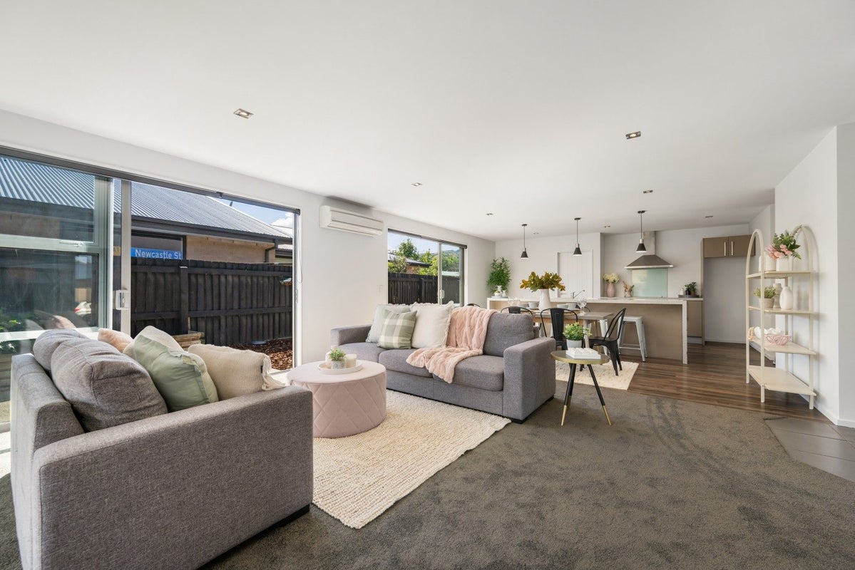 6 Missy Crescent, Mount Pisa, Cromwell - Carousel 1