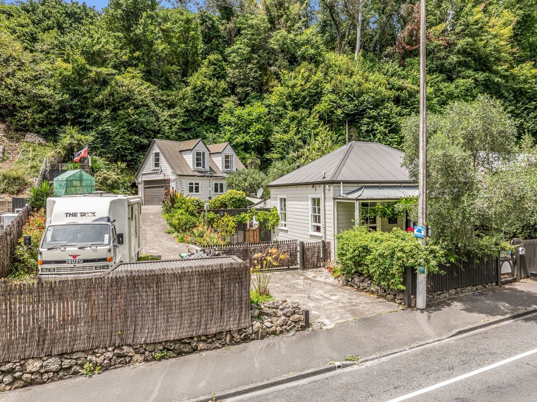 125 Shakespeare Road, Bluff Hill, Napier - Carousel 1