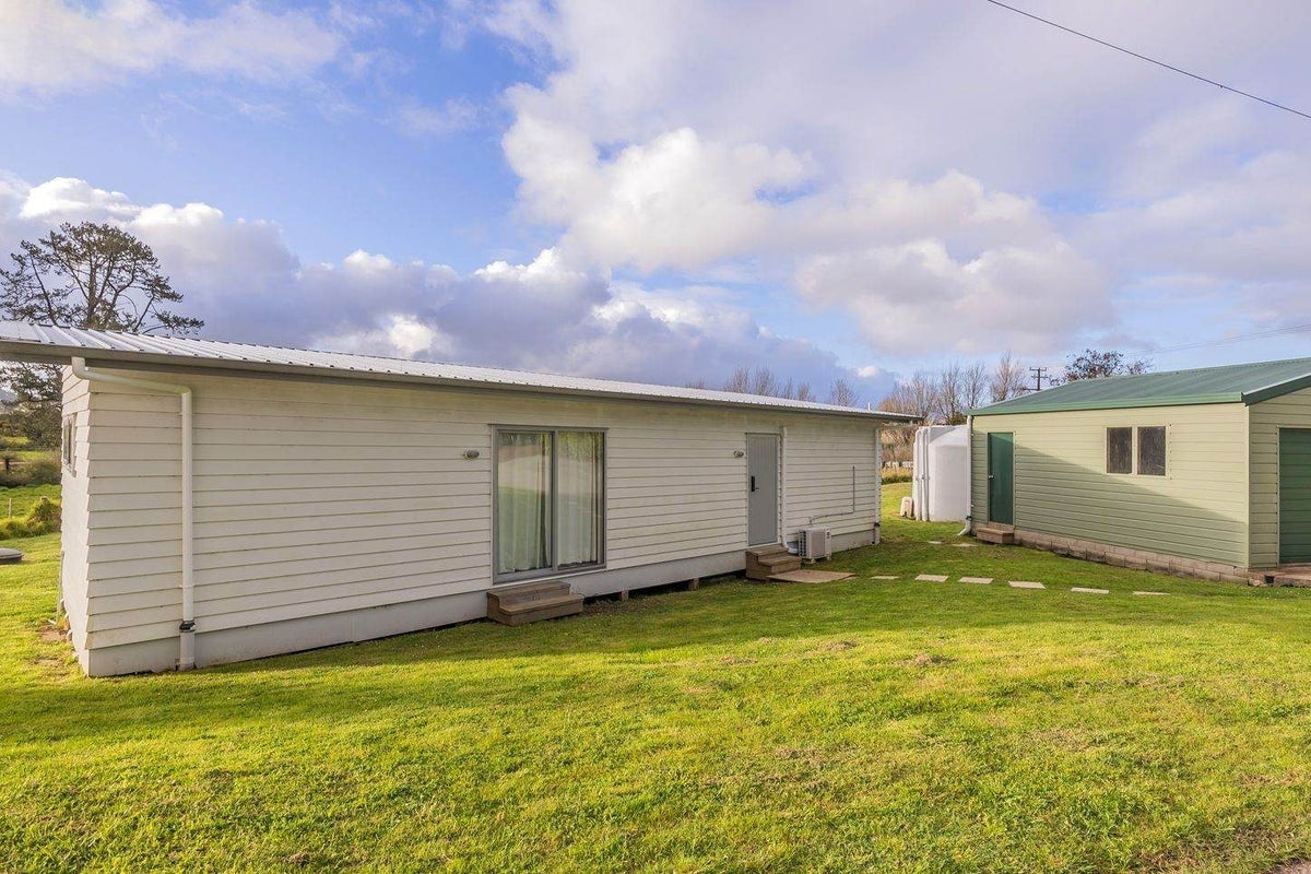 1373 Dairy Flat Highway, Dairy Flat, Albany - Carousel 1
