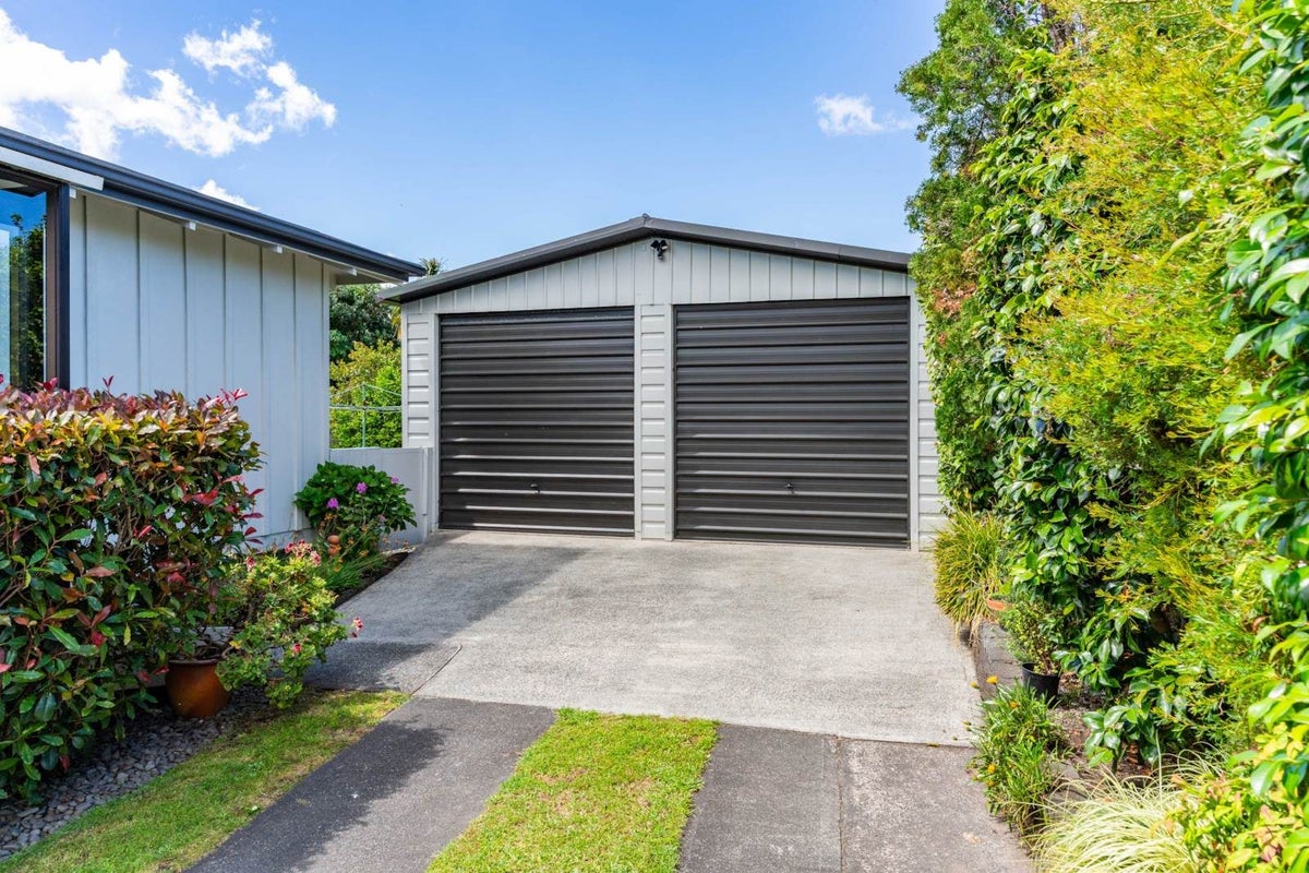 17 Pyle Road West, One Tree Point, Whangarei - Carousel 2