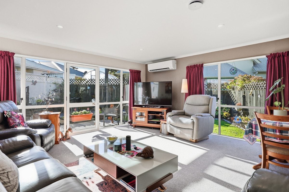 35C Eastbourne Street, Caversham, Dunedin - Carousel 2