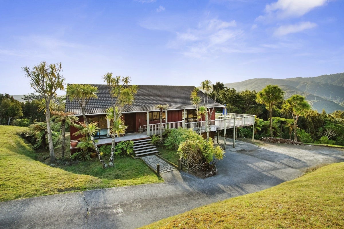 0 Main Road, Kaitoke, Upper Hutt - Carousel 1