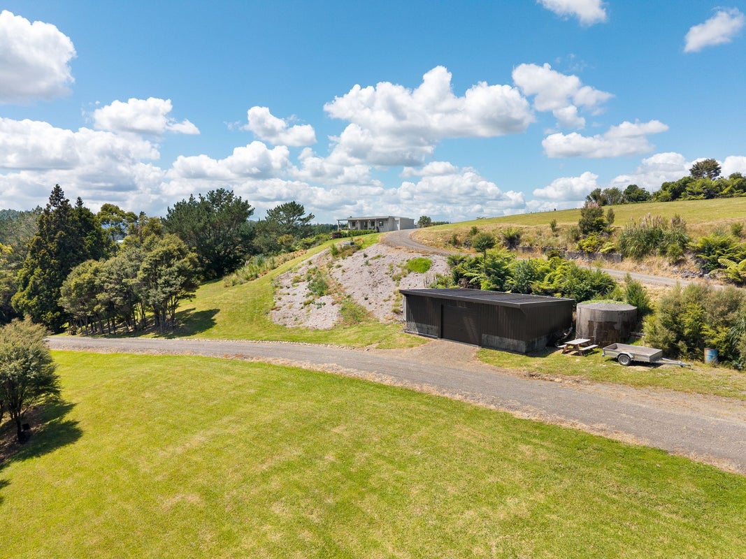 387 Ardmore Quarry Road, Ardmore, Papakura - Carousel 1