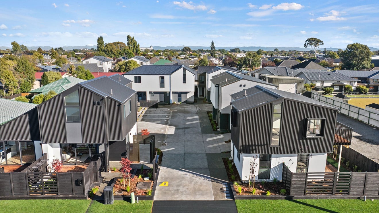5/15 Silvester Street, Woolston, Christchurch - Carousel 2