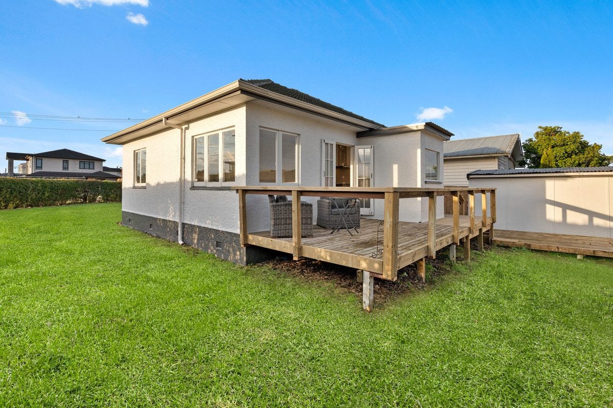1/1 Freyberg Avenue, Papatoetoe, Auckland - Carousel 2