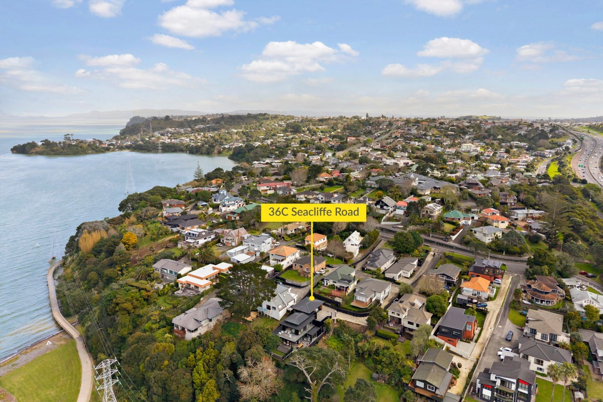 36C Seacliffe Road, Hillsborough, Auckland - Carousel 50